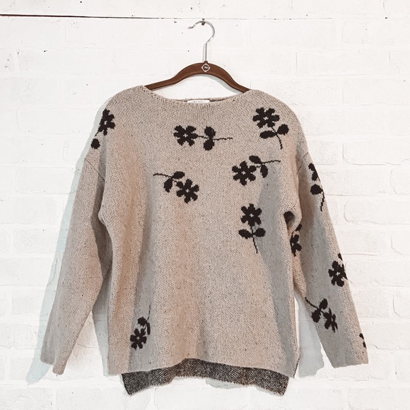 Zara Sweaters - Floral Knit Fall Sweater